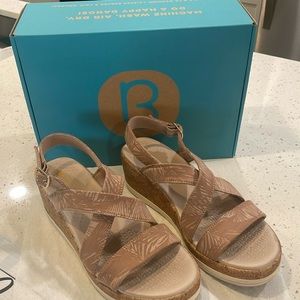 Bzees Radiant Washable Stretch Platform Wedge Sandals